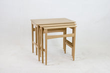 Load image into Gallery viewer, Oak nesting tables AT-40 by Hans J. Wegner for Andreas Tuck