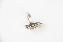 Load image into Gallery viewer, Kinetic silver ring by Hans Hansen Kolding