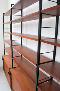 wall unit by Florence Knoll for Knoll International 1960s